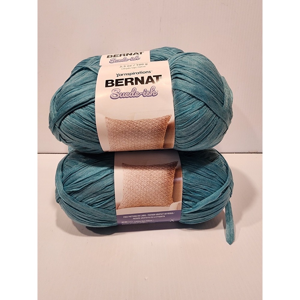 Yarnspirations Bernat‎ Suede-ish Turquoise Yarn Lot of 4 Skeins